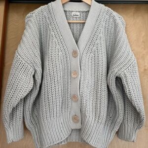 babaa no. 18 cardigan in smoked salt